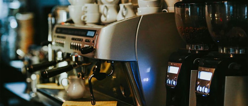 INTERSTATE FARMS TO OPEN COFFEE BARS